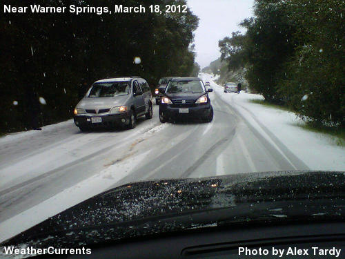 Afternoon snowfall on 79 South