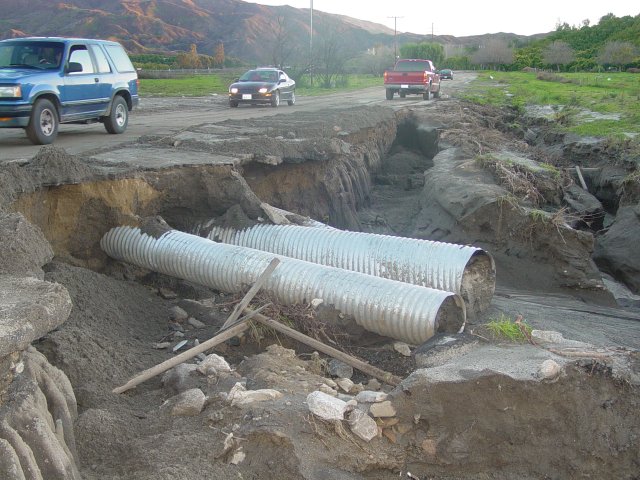 Heavy Rainfall, Flooding and Mudslides: January 9-11, 2005